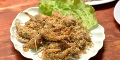 Bán bột làm gà rang muối