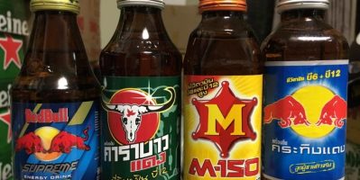 Bia Heineken , Nước Ngọt , Bánh , Kẹo , Chocolate Nhập Khẩu.