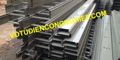 THANG CÁP CÓ NẮP 350X100X1.5MM Ở HÀ NỘI