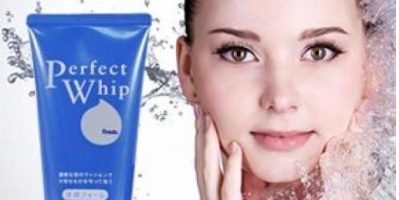 Da mịn màng trắng sáng với sữa rửa mặt Shiseido Perfect Whip