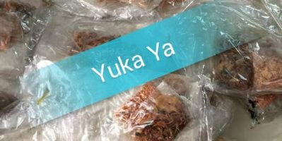 Bánh tráng muối tắc, sa tế tỏi, me tây ninh