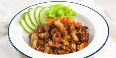 Thịt rang gừng lá chanh