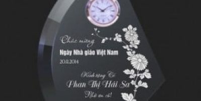 Dịch vụ in khắc kỷ niệm chương mica tại Hà Nội