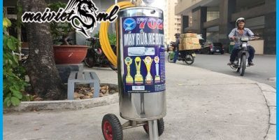 Máy phun bọt tuyết rửa xe 702 14L chuyên dụng