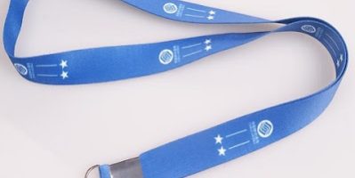 Những điểm cần chú ý khi đặt in dây đeo thẻ