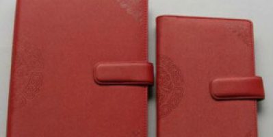 Sổ tay đỏ – Món quà ý nghĩa cho năm mới