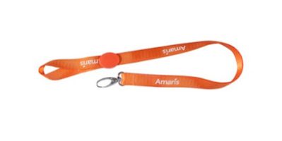 Phân biệt dây đeo thẻ nylon và dây đeo thẻ poly