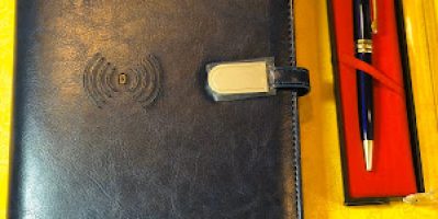 In logo lên đồ da làm quà tặng doanh nghiệp