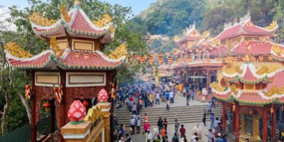 Hành Hương Đầu Năm Đến 4 Ngôi Chùa Trên Núi Nổi Tiếng Miền Nam