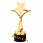 cơ sở sản xuất cúp vinh danh nhân viên xuất sắc, làm cúp vinh danh học viên xuất sắc