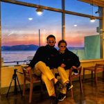 Team Du Lịch Bà Cháu Người Hàn Quẩy Lếch Bánh Ở Hôi An