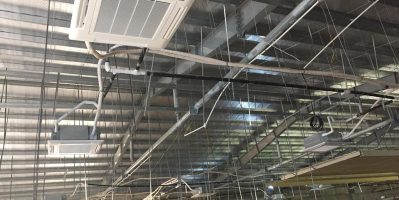 Lắp máy lạnh âm trần cho nhà xưởng liệu có phải là hướng đi đúng đắn?