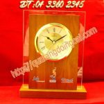 sản xuất đồng hồ để bàn,cung cấp đồng hồ làm quà tặng,đồng hồ lưu niệm để bàn ,nhận in quảng cáo
