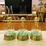 xưởng bán cúp golf,cung cấp các mẫu cúp golf bằng đồng,cúp golf pha lê cao cấp