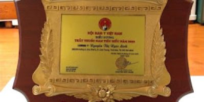 công ty nhận sản xuất bằng khen vinh danh đại lý bán hàng, làm bảng vàng kỷ niệm gỗ đồng cao cấp