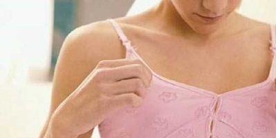 Làm sao để ngực hết chảy xệ sau khi sinh em bé