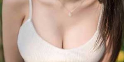 Tìm hiểu khi hôn ngực có bị xệ hay không?