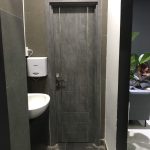 Cửa nhựa composite tại Buôn Mê Thuật – Giá cửa nhựa giả gỗ