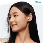 Tai nghe Buds 6 Active có micro kép hỗ trợ giảm tiếng ồn khi nghe gọi