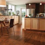 lót sàn gỗ công nghiệp