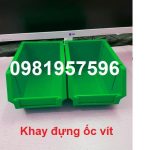 Khay nhựa đựng ốc vít là dòng khay nhựa đựng linh kiện, vát một đầu, có tắc kê chồng tầng