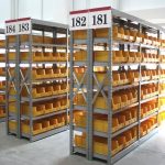 Các loại phụ kiện hữu ích với kệ kho hàng