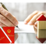 5 rủi ro khi nhờ người khác đứng tên Sổ đỏ