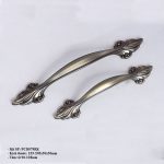 Tay nắm tủ rêu cổ: Giá cả phải chăng, chất lượng tốt và dễ dàng