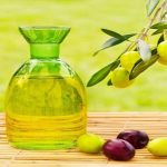 Xóa nếp nhăn bằng dầu oliu như thế nào