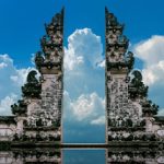 Du lịch tết Bali bạn nên đến Cổng Handara Gate chụp ảnh