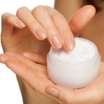 Chia sẻ mẹo xóa nếp nhăn ở mắt tại nhà