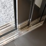 Đặc điểm Thang máy 2 cánh mở lùa một phía