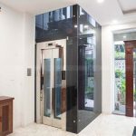 03 công trình cải tạo lắp thang máy lồng kính ngoài trời