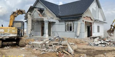 10 kinh nghiệm phá dỡ nhà cũ an toàn và tiết kiệm chi phí
