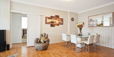 Top mẫu sàn gỗ tự nhiên cho phòng khách đẹp và bền nhất