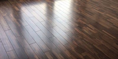 Giá sàn gỗ Chiu Liu mới nhất cùng địa chỉ thi công được đánh giá cao