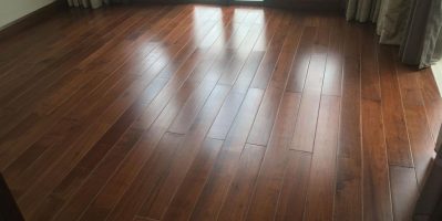 Ưu điểm khiến sàn gỗ óc chó walnut châu Âu được khách Việt chọn