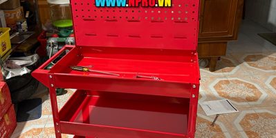 Mẫu kệ để khay nhựa kết với treo dụng cụ