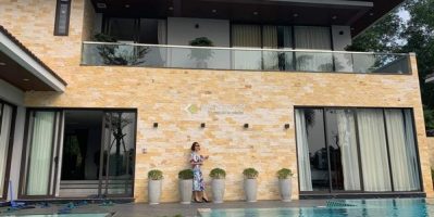 Đá Bóc Vàng Cho Phòng Khách – Tạo Cảm Giác Ấm Cúng Và Sang Trọng