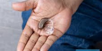 Giải pháp trợ thính công nghệ cao với Phonak Naída L90 UP