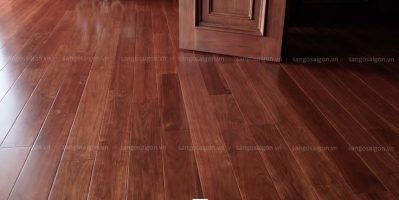 Sàn gỗ tự nhiên màu cánh gián đậm: Kinh nghiệm chọn gỗ cho nhà ở