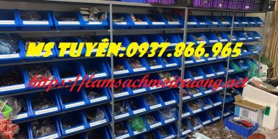 Khay nhựa đặc, khay có chân chống tầng, tay nhựa cơ khí, khay công nghiệp