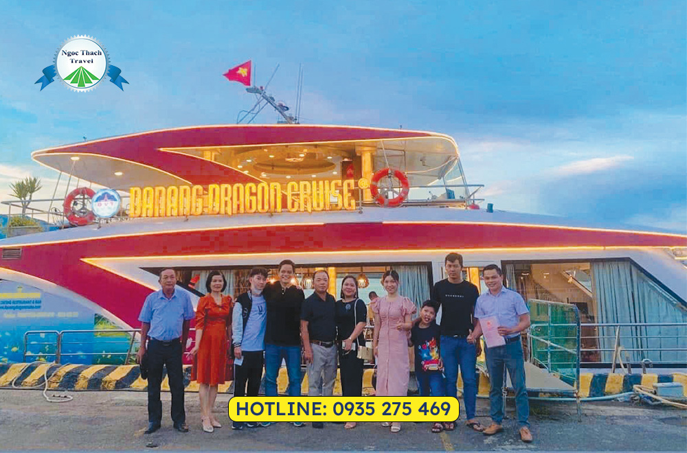 Dịch vụ vui chơi giải trí hấp dẫn trên du thuyền sông Hàn