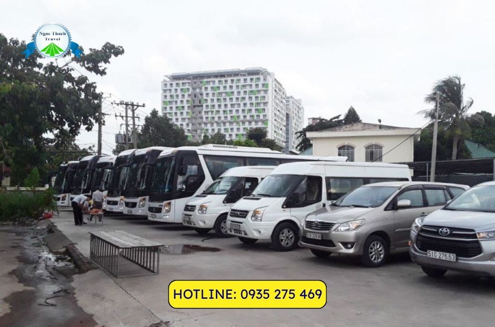 Thuê Xe Du Lịch Đà Nẵng – Khám Phá Thành Phố Biển Dễ Dàng