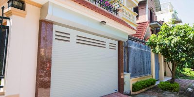 Chi phí lắp cửa cuốn khe thoáng Austdoor trọn gói